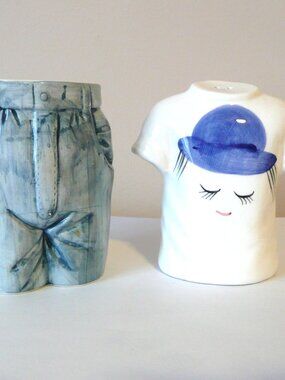 Vintage Salt & Pepper Stacking Shakers T-Shirt + Jeans Food Storage Kitchen